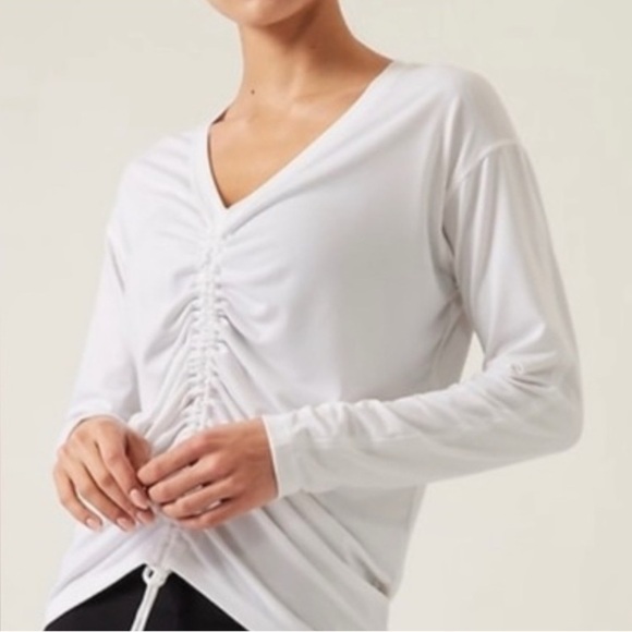 NWT Athleta Crossover White Ruched Top Size 3X. - Picture 3 of 7